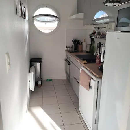 Lumineux Parking Privé Terrasse 2 Vélos *
